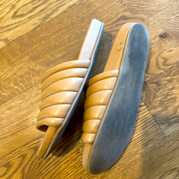 Beek Skimmer honey tan sandals size 7. To fit size 6.5-7 - Picture 2 of 6